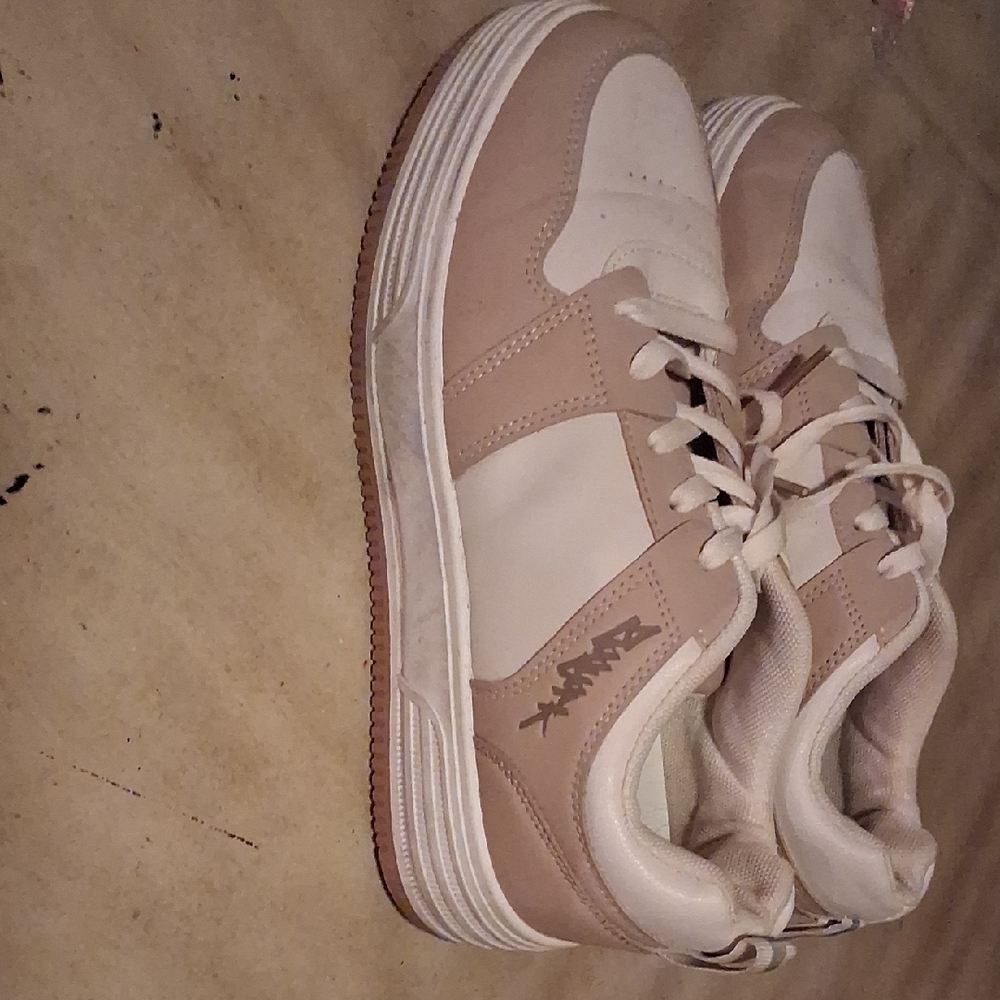 Zamst Beige and White Sneakers